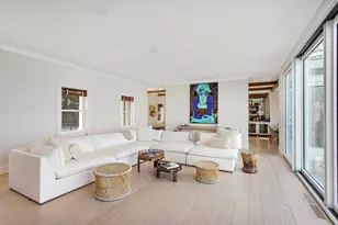 203 Noyack Rd, Southampton, NY 11968 - Photo 17