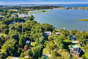 203 Noyack Rd, Southampton, NY 11968 - Photo 3