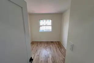 121 Legion St, Brooklyn, NY 11212 - Photo 9