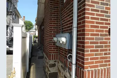 413 Hancock Avenue, Mount Vernon, NY 10553 - Photo 5