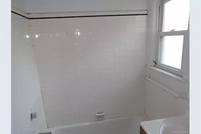 413 Hancock Avenue, Mount Vernon, NY 10553 - Photo 23