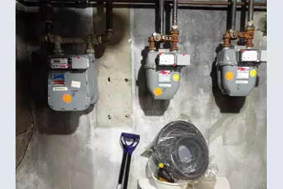 413 Hancock Avenue, Mount Vernon, NY 10553 - Photo 7