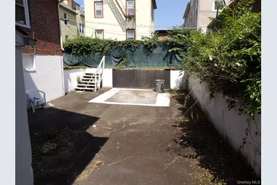 413 Hancock Avenue, Mount Vernon, NY 10553 - Photo 3