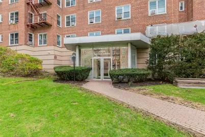 1304 Midland Avenue #C35, Yonkers, NY 10704 - Photo 15