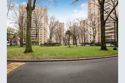 4 Fordham Hill Oval #8D, Bronx, NY 10468 - Photo 13