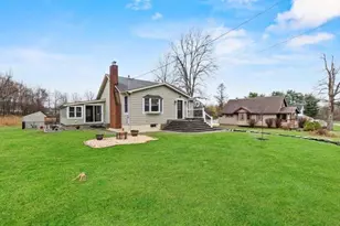 9 Emboden Ave, Otisville, NY 10963 - Photo 7