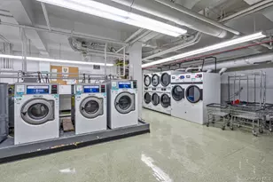 89-15 Parsons Blvd, Jamaica, NY 11432 - Photo 11