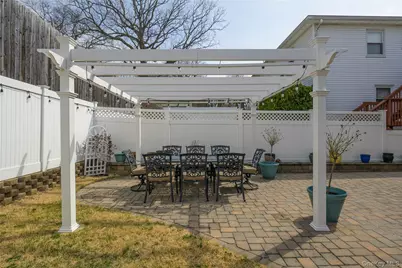 21 Godfrey Avenue, Bayville, NY 11709 - Photo 25