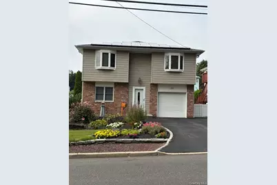 21 Godfrey Avenue, Bayville, NY 11709 - Photo 1