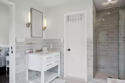 71 Old Canoe Place Road, Hampton Bays, NY 11946 - Photo 17