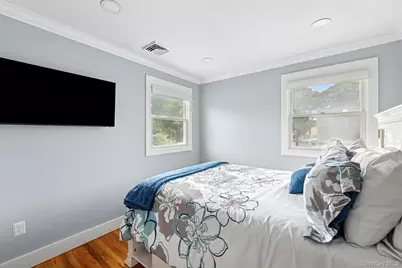 48 Fanning Avenue, Hampton Bays, NY 11946 - Photo 11