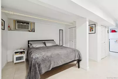 87-15 258th Street, Floral Park, NY 11001 - Photo 17