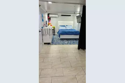 73 Hamilton Avenue, Valley Stream, NY 11580 - Photo 5