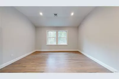 111 Currans Road, Middle Island, NY 11953 - Photo 21