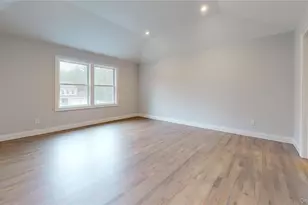 111 Currans Rd, Middle Island, NY 11953 - Photo 15