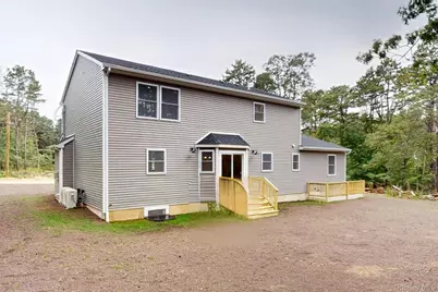 111 Currans Road, Middle Island, NY 11953 - Photo 23