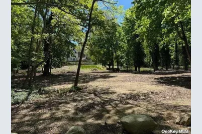 18 Bell Circle, Port Jefferson, NY 11777 - Photo 9