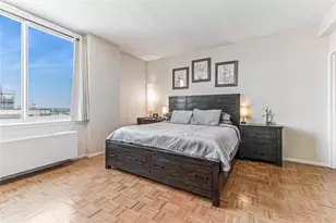 4-74 48th Ave, Long Island City, NY 11109 - Photo 9