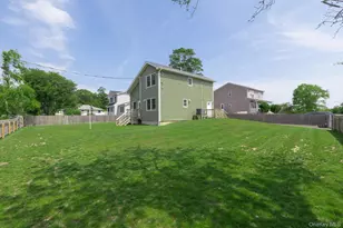 2 Lafayette Dr, Shirley, NY 11967 - Photo 17