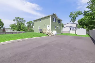 2 Lafayette Drive, Shirley, NY 11967 - Photo 15