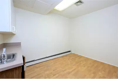 395 Westchester Avenue #LC, Port Chester, NY 10573 - Photo 13