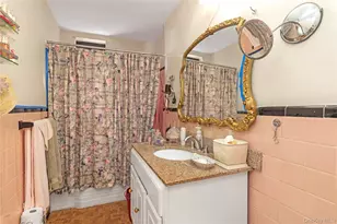 32-40 89th St, East Elmhurst, NY 11369 - Photo 11