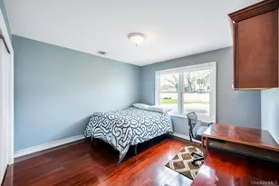 6 Garden Cir, Syosset, NY 11791 - Photo 11