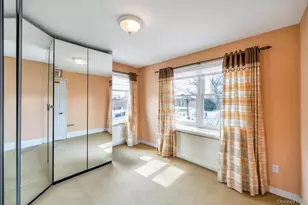 6 Garden Cir, Syosset, NY 11791 - Photo 19