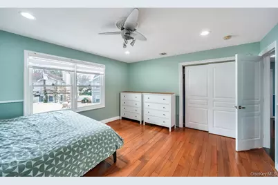 6 Garden Circle, Syosset, NY 11791 - Photo 15