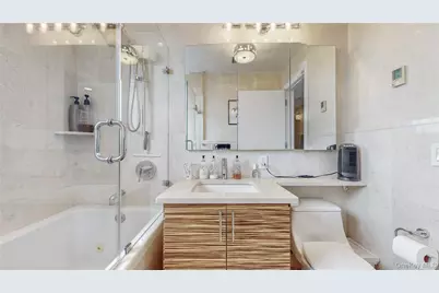 11-24 31st Avenue, Astoria, NY 11106 - Photo 17