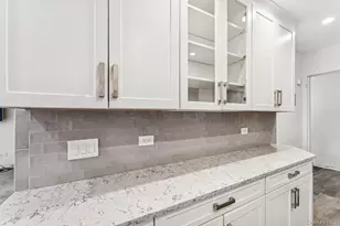 241-20 Northern Blvd, Little Neck, NY 11362 - Photo 3