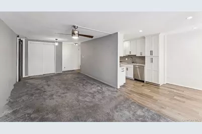 241-20 Northern Boulevard #2B, Little Neck, NY 11362 - Photo 9