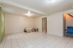 4121 Grace Ave, Bronx, NY 10466 - Photo 25