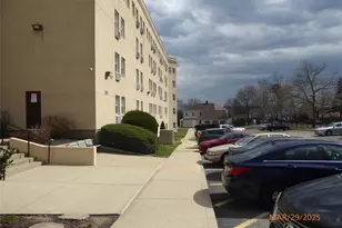 280 Lowndes Ave, Huntington Station, NY 11746 - Photo 23