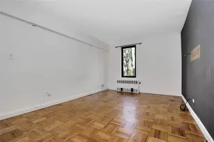 140-50 Burden Crescent, Briarwood, NY 11435 - Photo 25