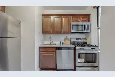 110-34 73 Road #2H, Forest Hills, NY 11375 - Photo 5