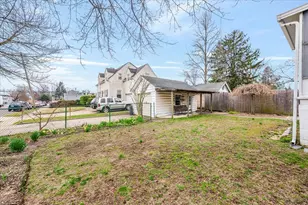 601 Hughes St, Bellmore, NY 11710 - Photo 23