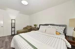 196-65 69th Ave, Fresh Meadows, NY 11365 - Photo 17