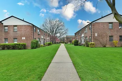 196-65 69th Avenue #1 FL, Fresh Meadows, NY 11365 - Photo 23