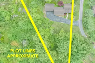 6 Swain Dr, Pleasant Valley, NY 12569 - Photo 3