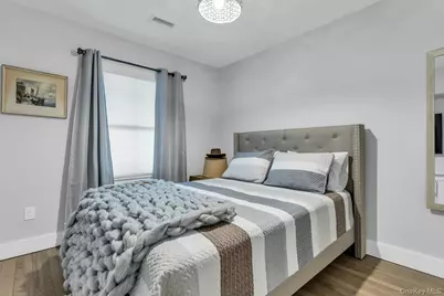 One Jerry Lane, Glen Cove, NY 11542 - Photo 19