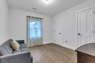 1 Jerry Ln, Glen Cove, NY 11542 - Photo 21