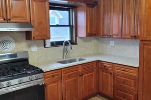 47-52 190, Fresh Meadows, NY 11358 - Photo 7