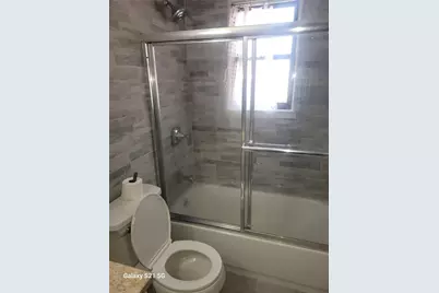 47-52 190, Fresh Meadows, NY 11358 - Photo 15