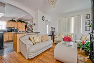 25 Virginia Dr, Elmont, NY 11003 - Photo 11