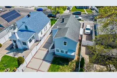 25 Virginia Drive, Elmont, NY 11003 - Photo 21