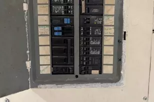 35-34 31st St, Astoria, NY 11106 - Photo 11