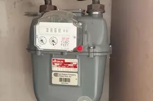 35-34 31st St, Astoria, NY 11106 - Photo 15