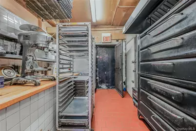 61-22 Springfield Boulevard, Bayside, NY 11364 - Photo 19