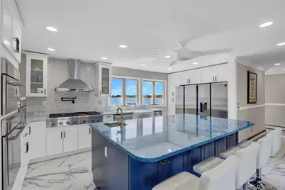 505 East Drive, Copiague, NY 11726 - Photo 11